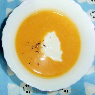 バターナッツかぼちゃと生クリームの冷製スープ